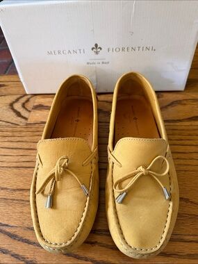 Mercanti Fiorentini Men’s Yellow Suede Driving Loafers